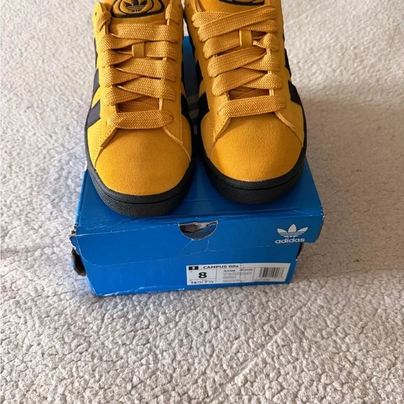 Adidas Campus 00s Gold and Black Sneakers size 8 New